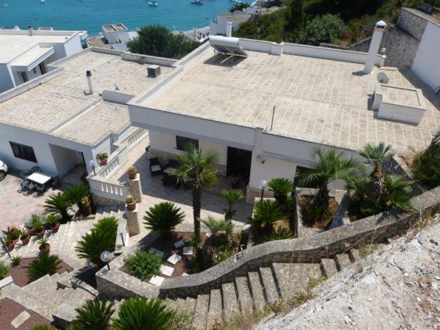 Casa Vacanze Vincenzo E Rosanna Castro  Exteriör bild