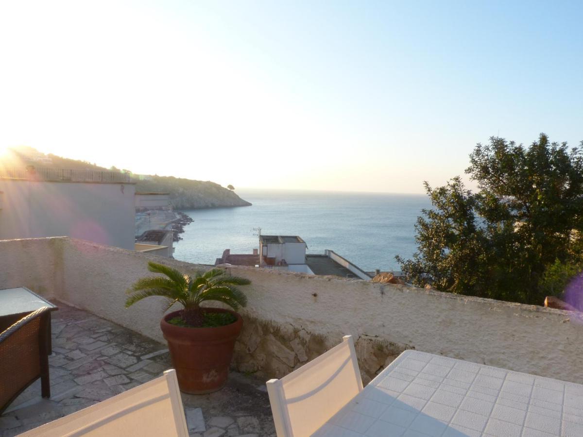Casa Vacanze Vincenzo E Rosanna Castro  Exteriör bild