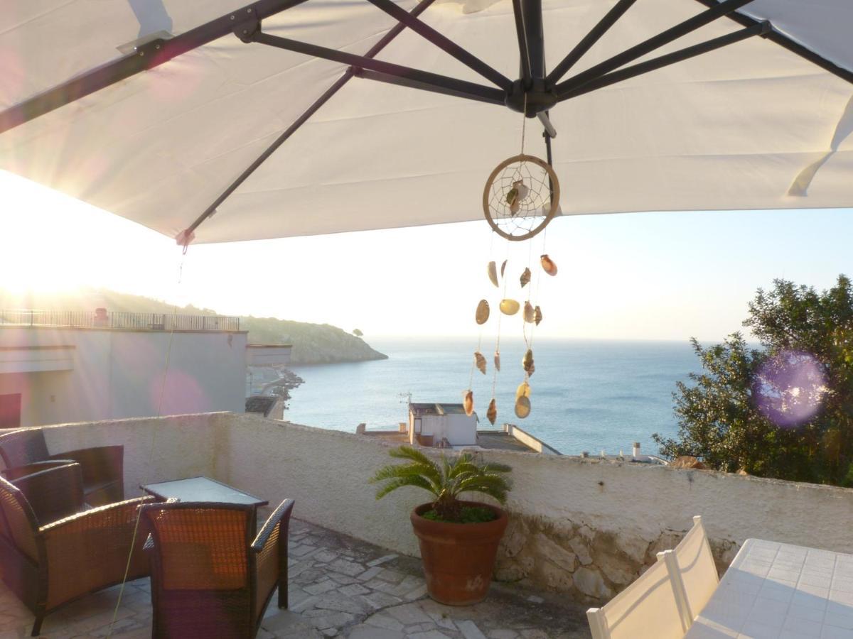 Casa Vacanze Vincenzo E Rosanna Castro  Exteriör bild
